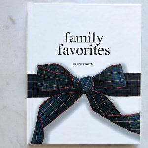 portfolio-images-2000x1500px-editorial-family-cookbook-cover